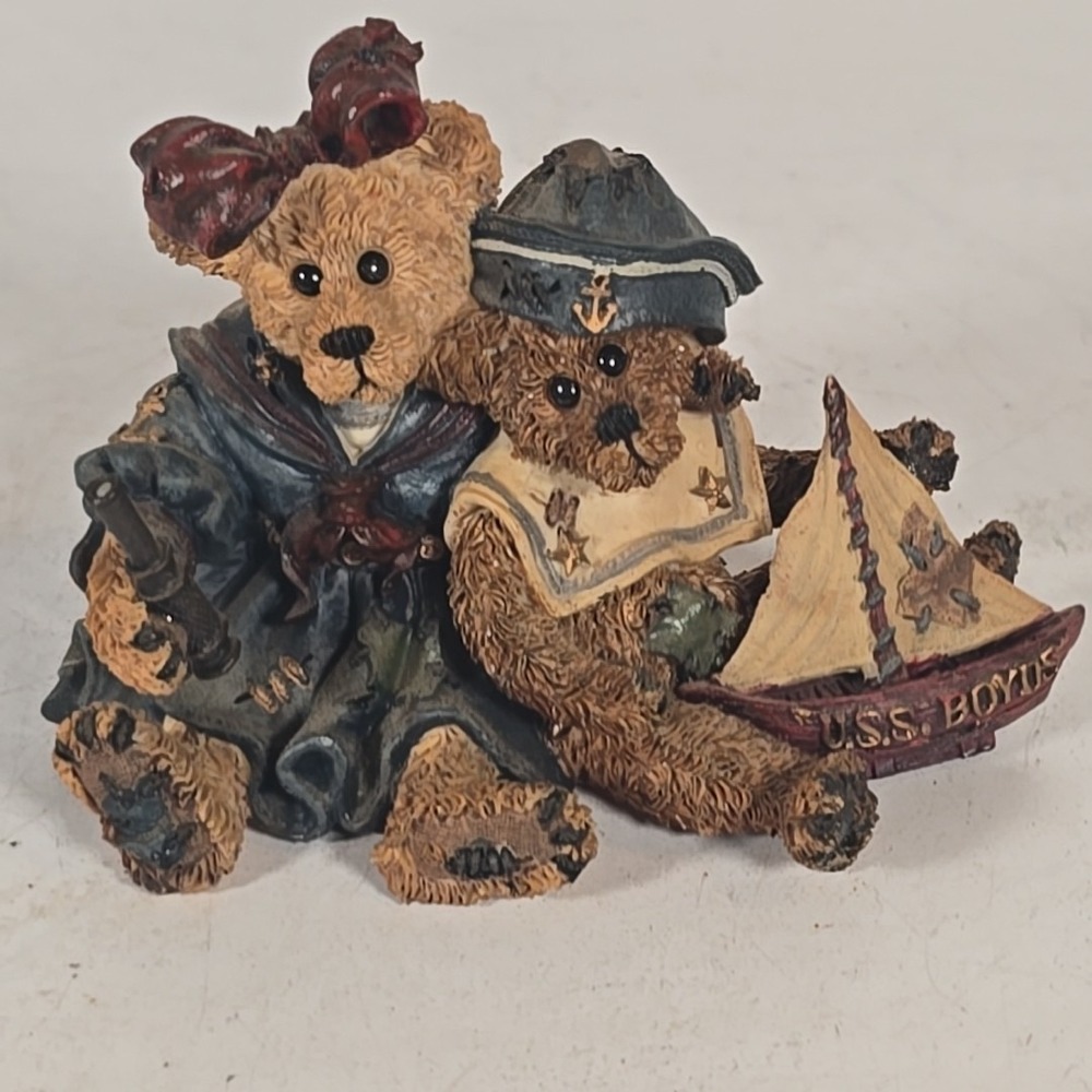 Boyd's Bears: Sailing piece "Elvira‎ and Chauncey Fitzbruin Shipmates" 1998